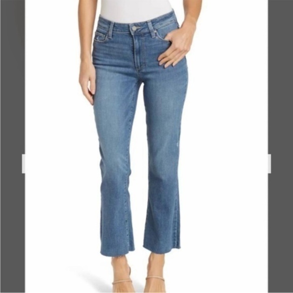 Paige Rory Crop Flare Raw Hem Denim Jeans in Zaylee Size 28